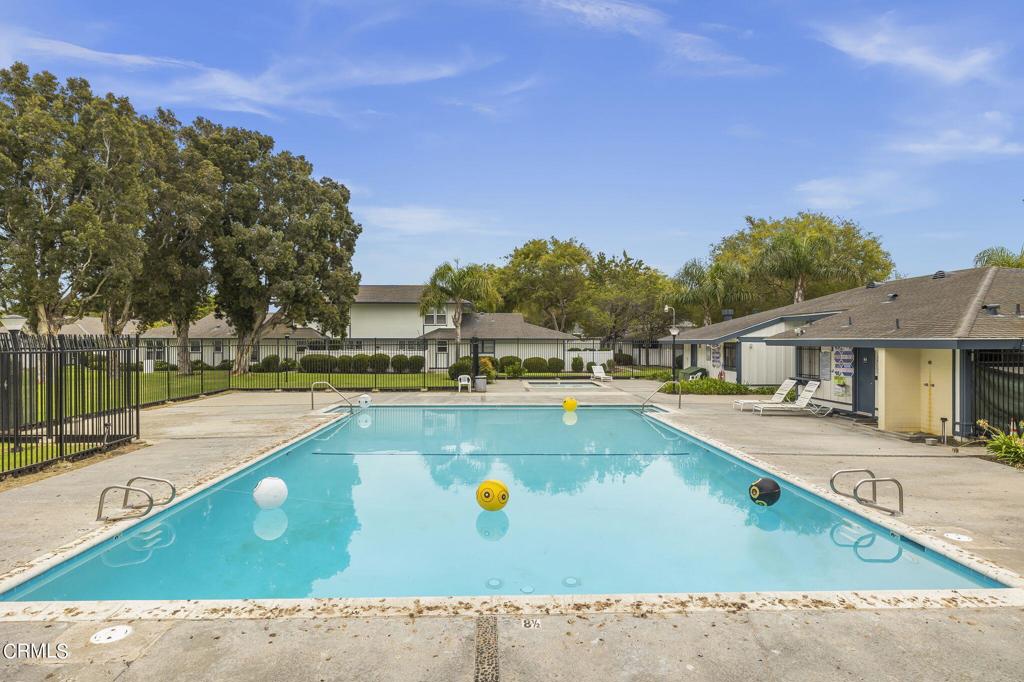 2204 Miramar Walk