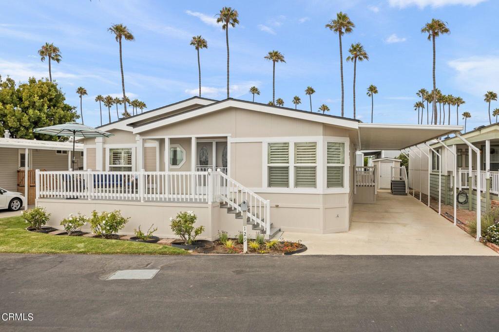 1215 Anchors Way Drive 129