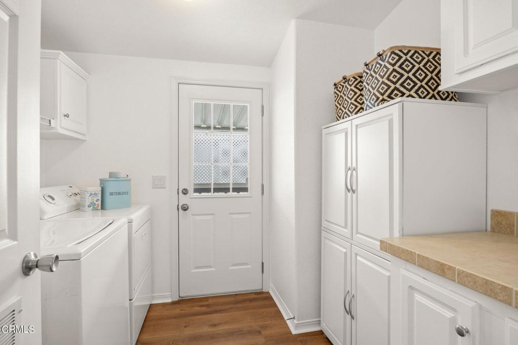 1215 Anchors Way Drive 129