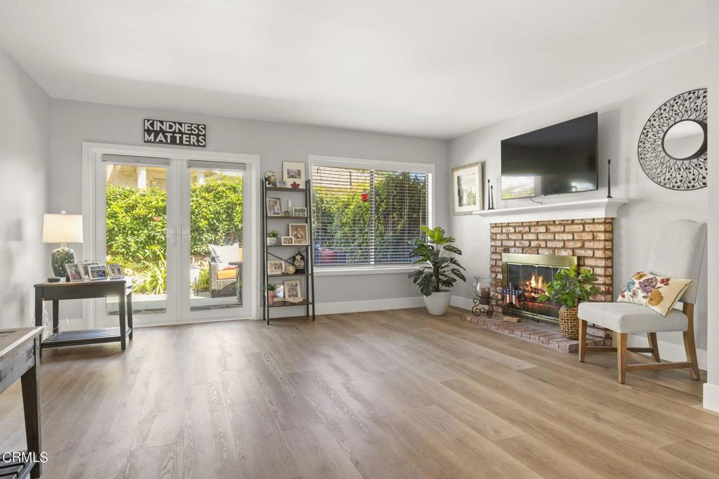 801 Sandberg Lane
