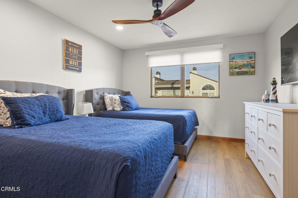 1417 Marine Way