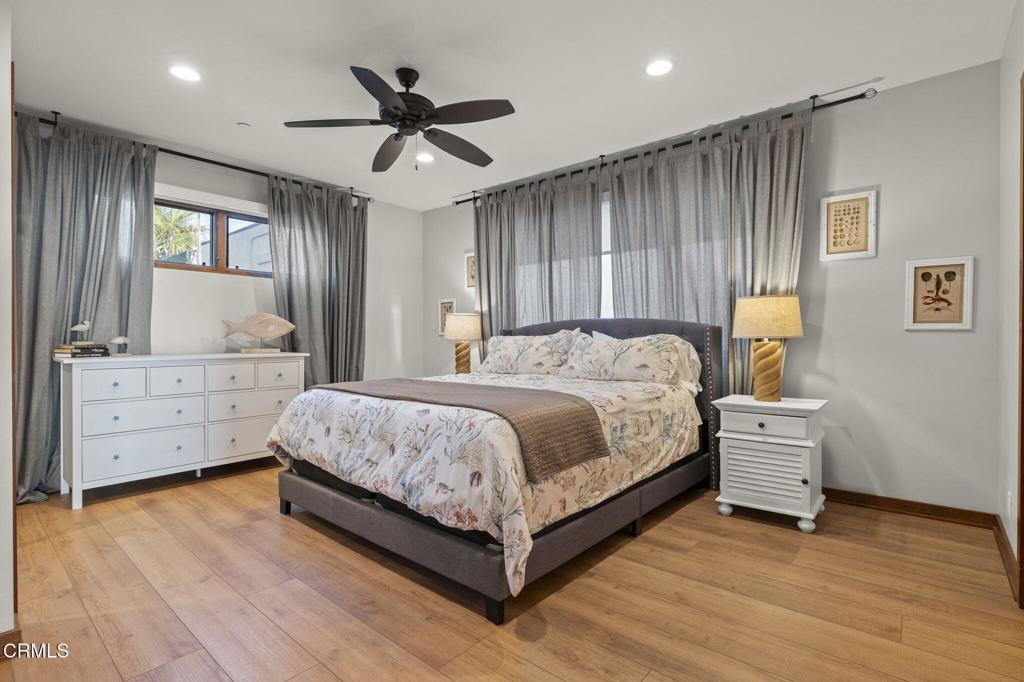 1417 Marine Way
