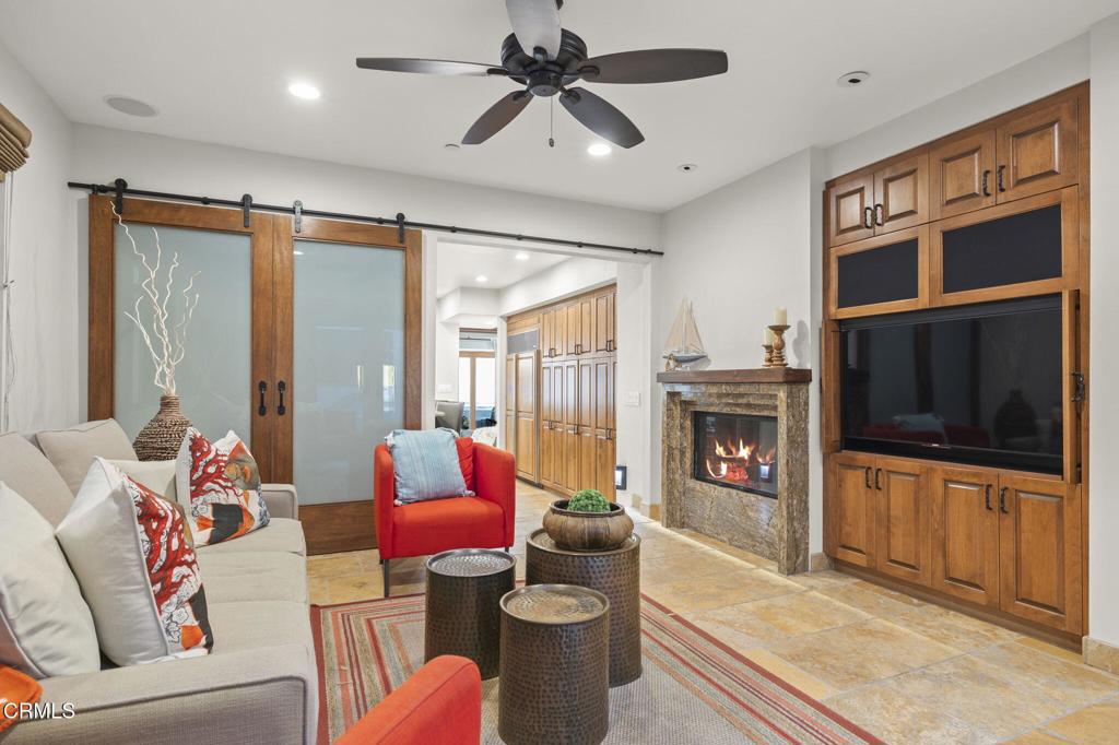 1417 Marine Way