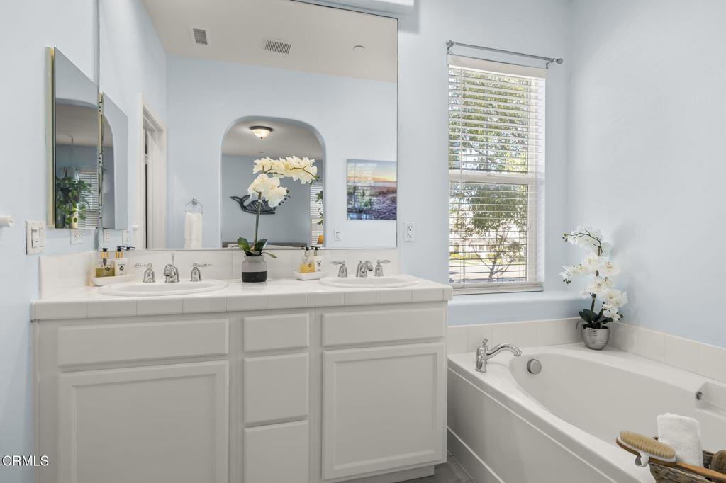 344 Kiawah River Drive