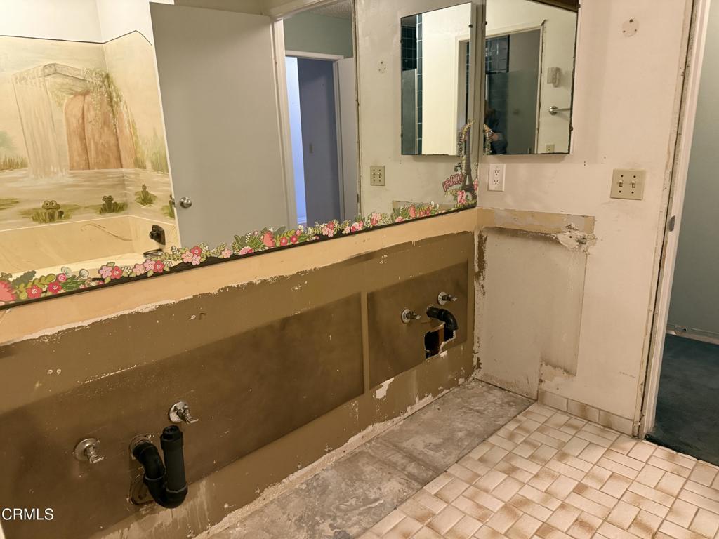 433 Santa Cruz Circle