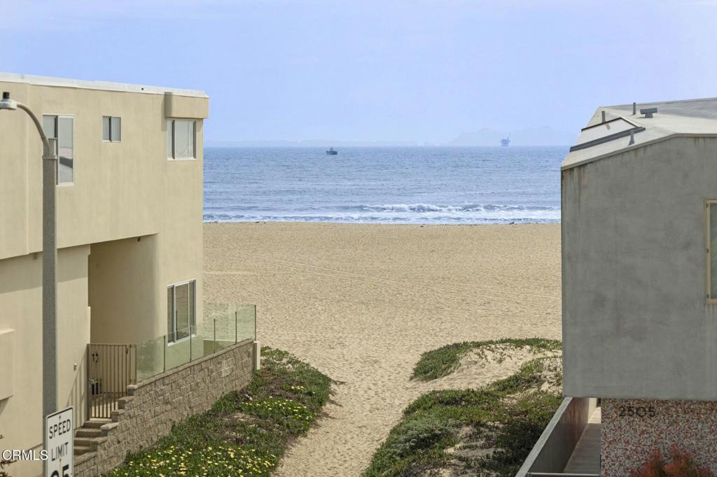 2500 Ocean Drive