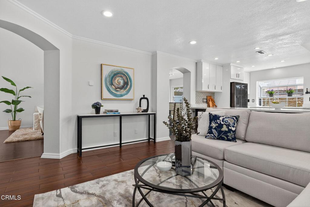 676 Pacific Cove Drive