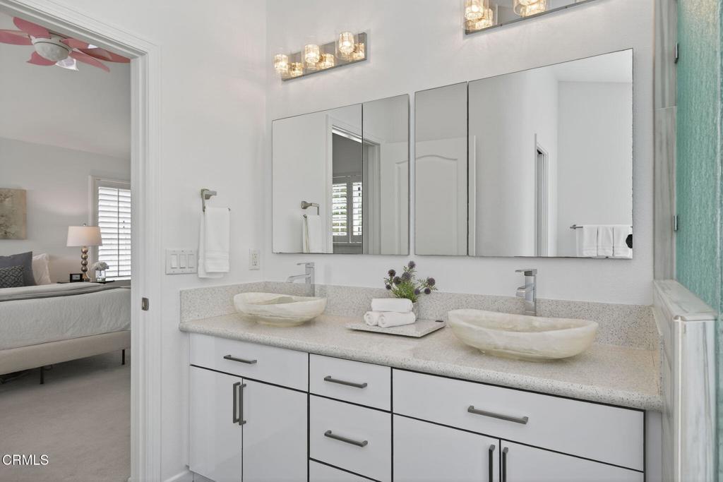 676 Pacific Cove Drive