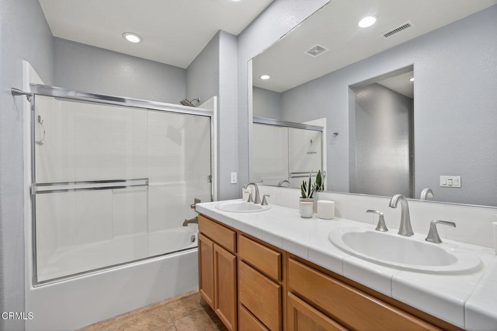 3112 London Lane