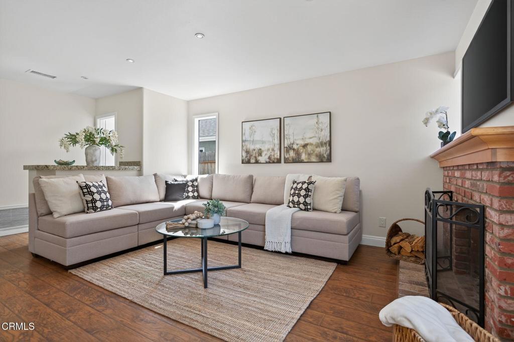 10041 Norwalk Street