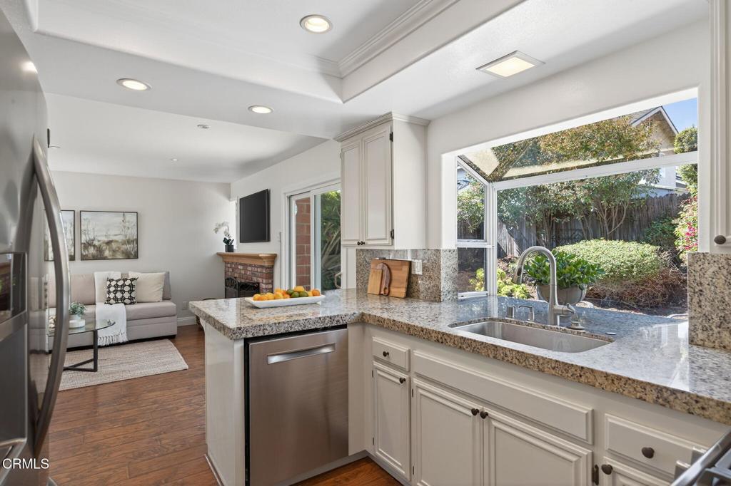 10041 Norwalk Street