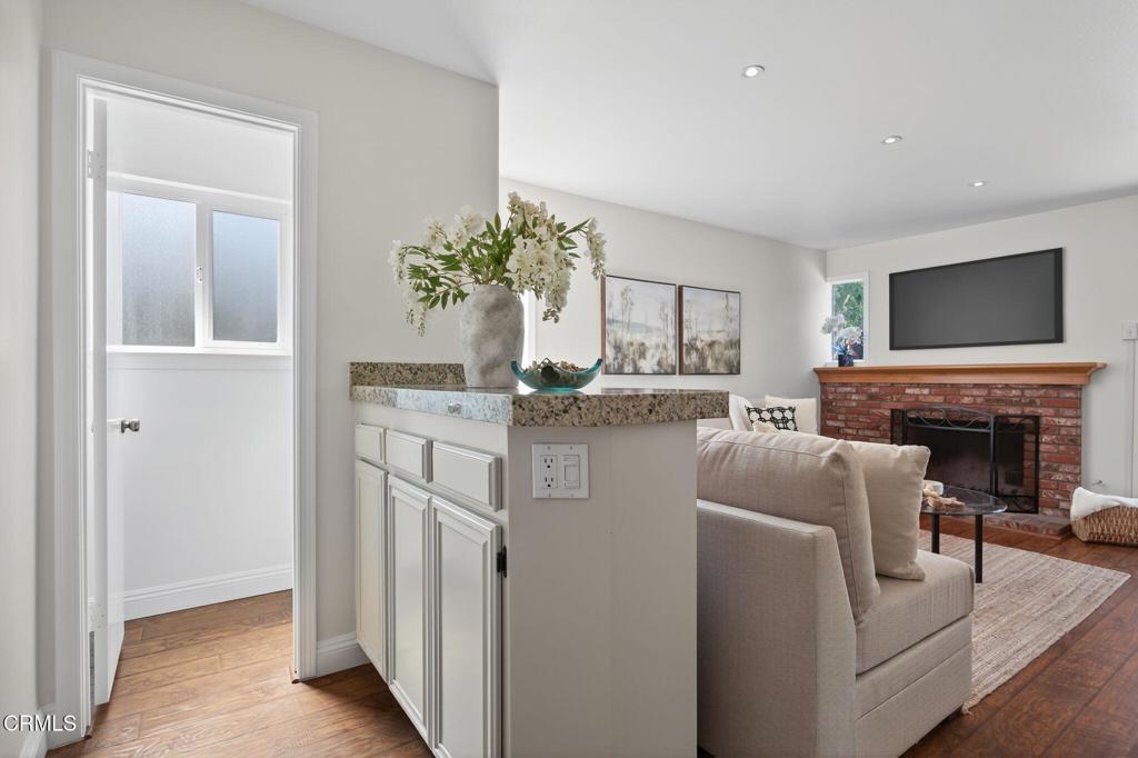 10041 Norwalk Street