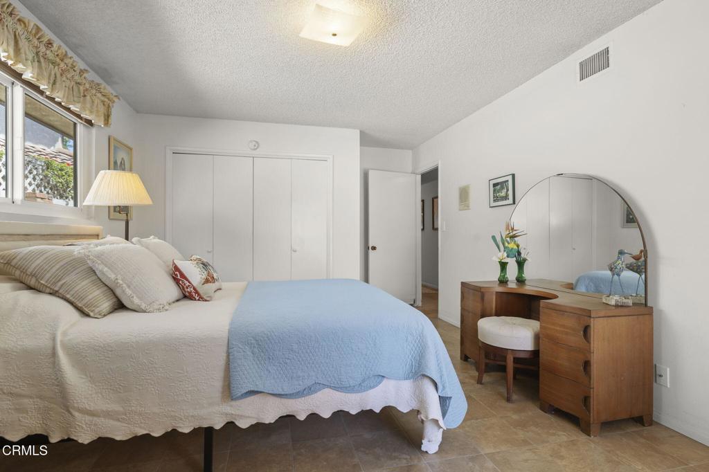 4907 Island View Street