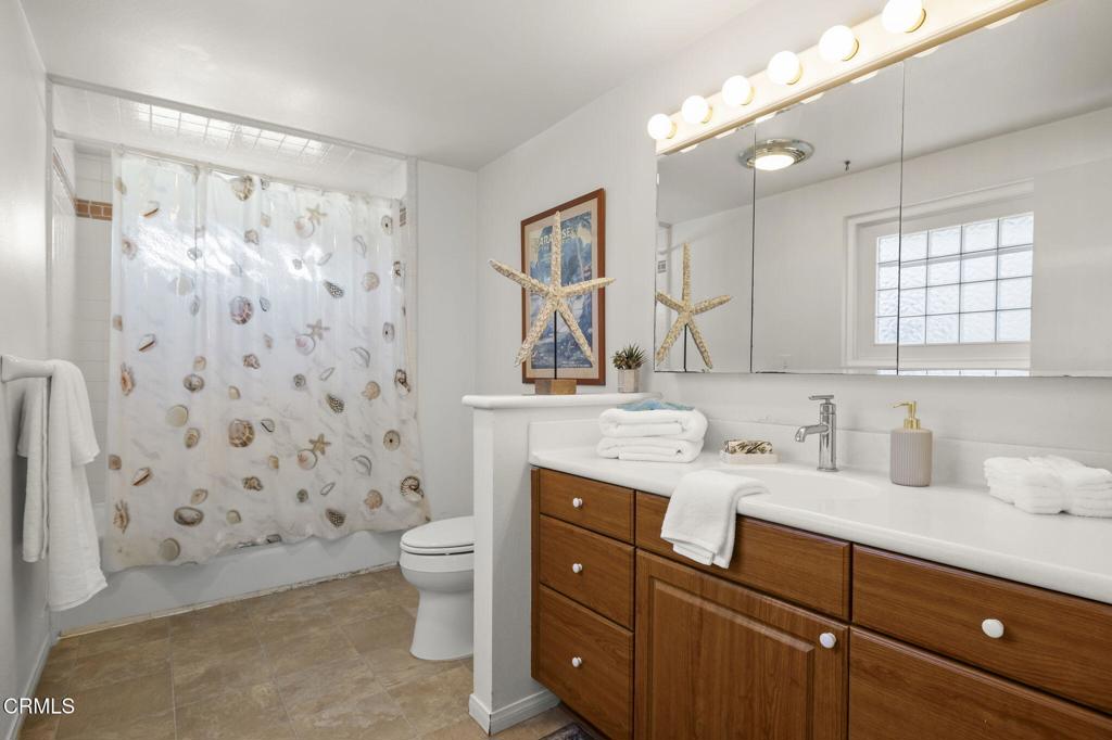 4907 Island View Street