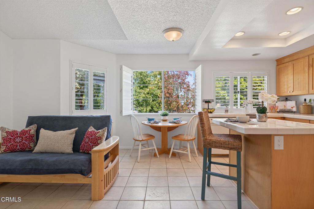 4993 Telephone Road