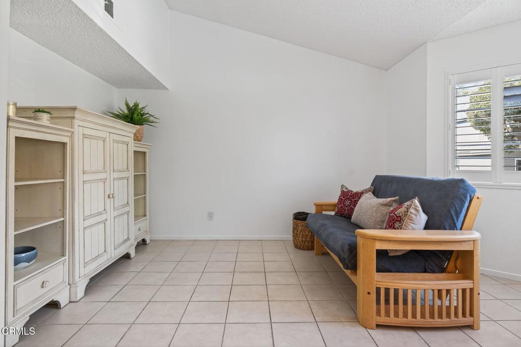 4993 Telephone Road