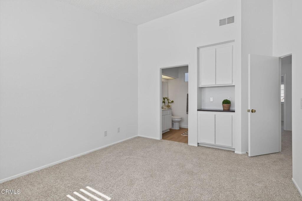 4993 Telephone Road