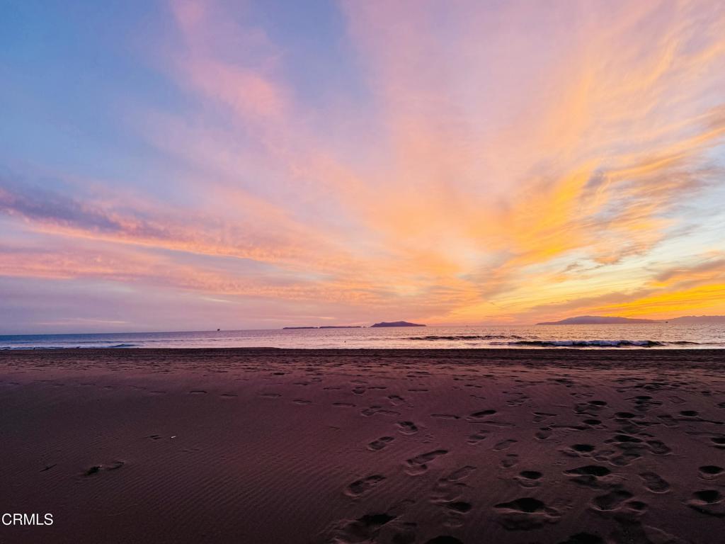 5463 Driftwood Street