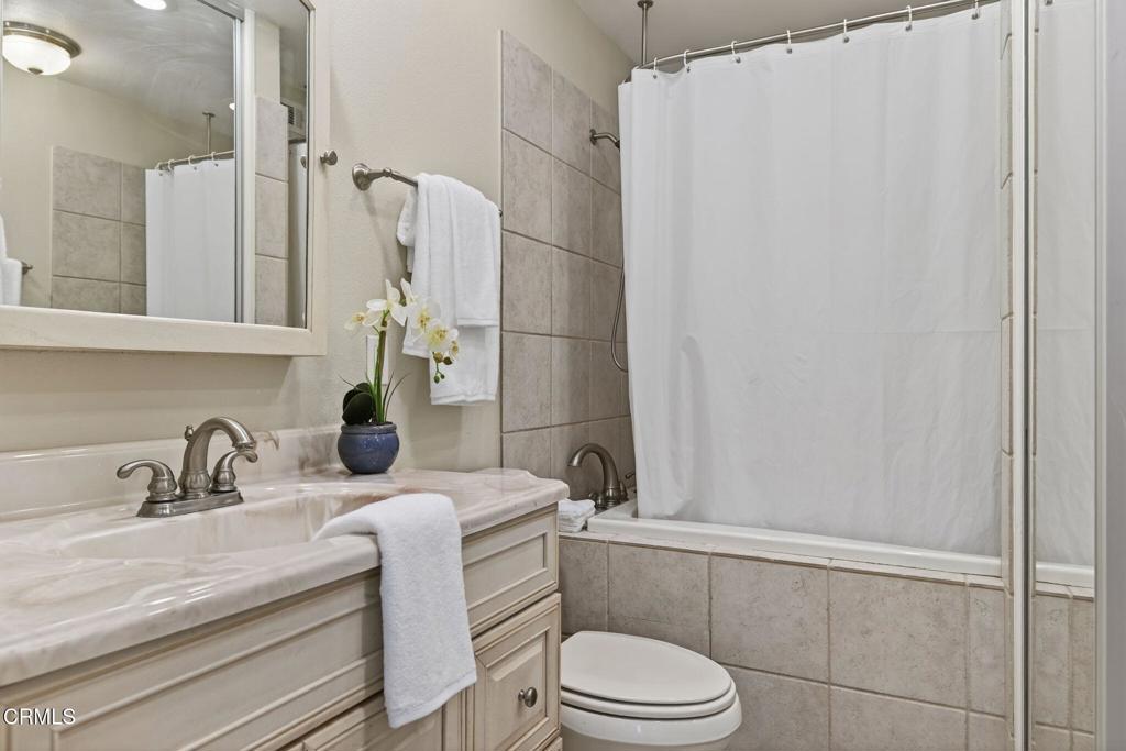 5463 Driftwood Street