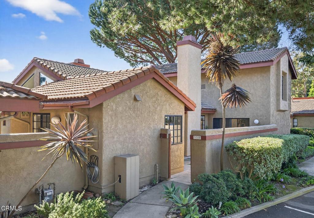 3712 Via Pacifica Walk