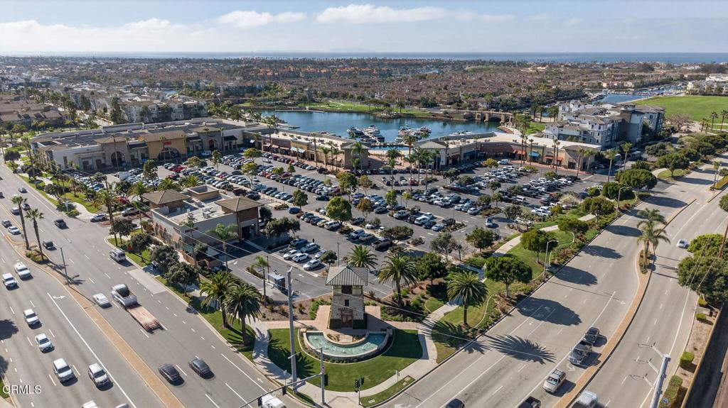 3712 Via Pacifica Walk