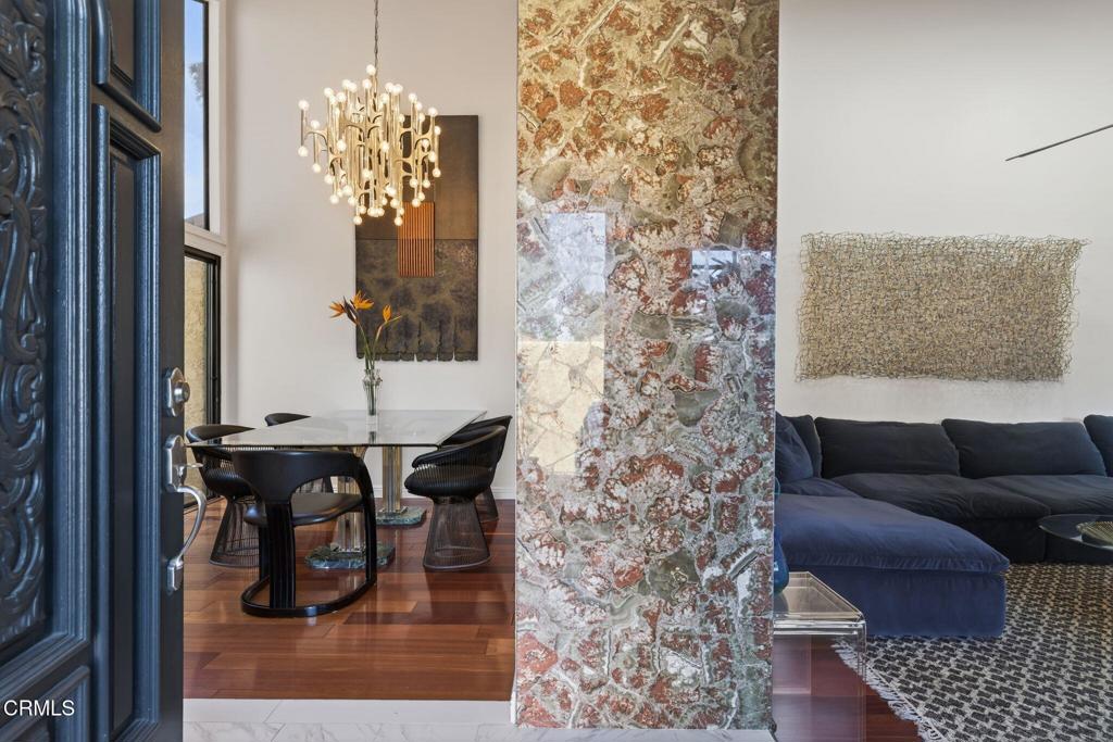 3712 Via Pacifica Walk