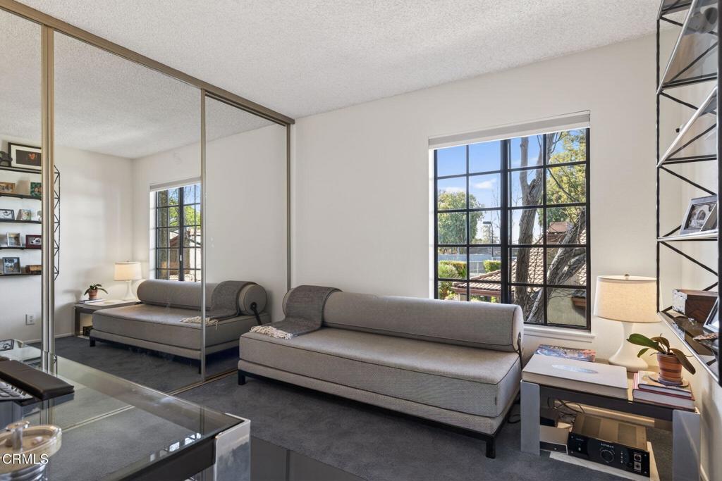 3712 Via Pacifica Walk