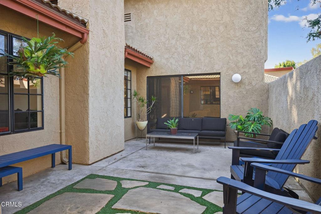 3712 Via Pacifica Walk