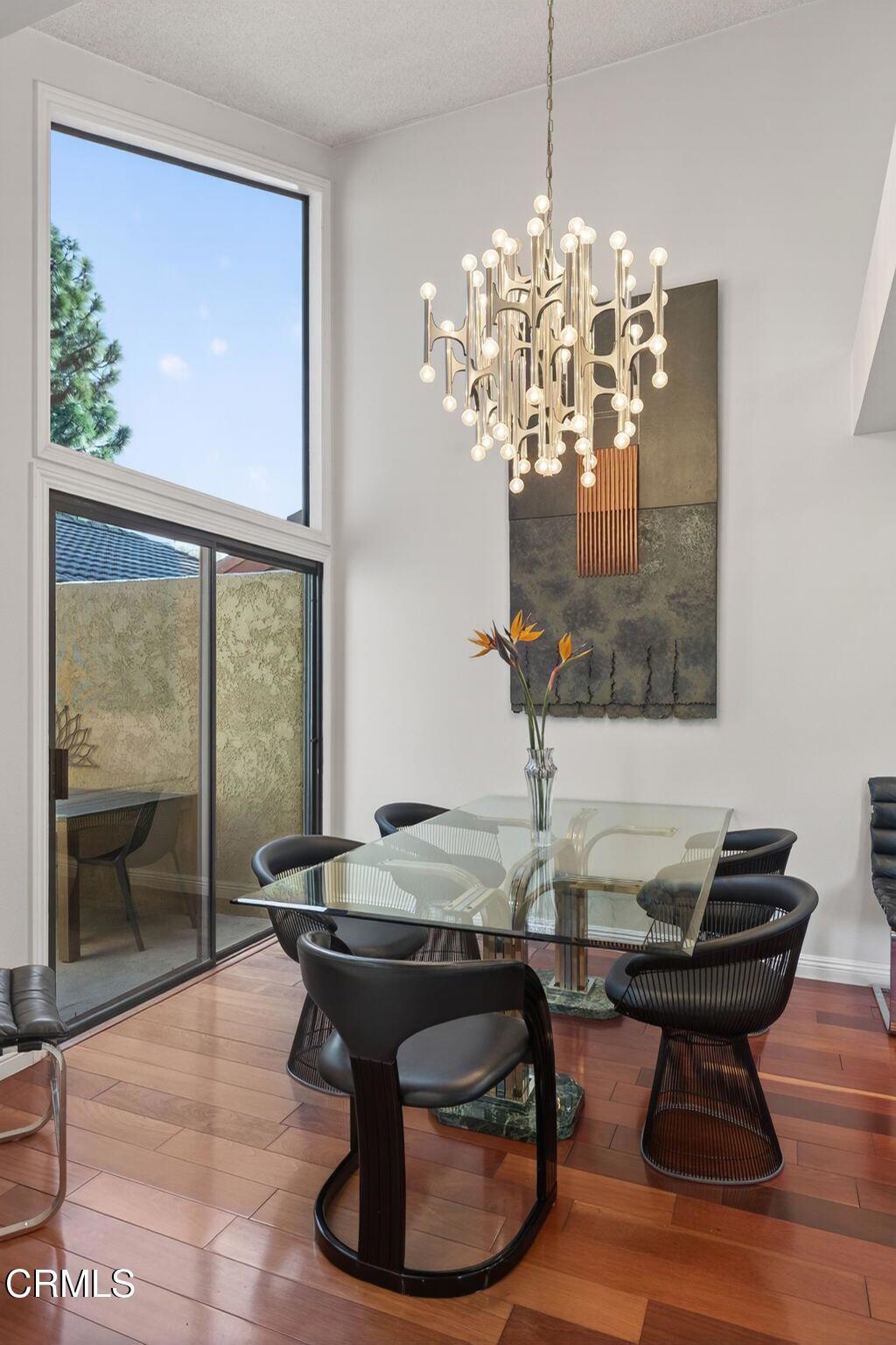 3712 Via Pacifica Walk