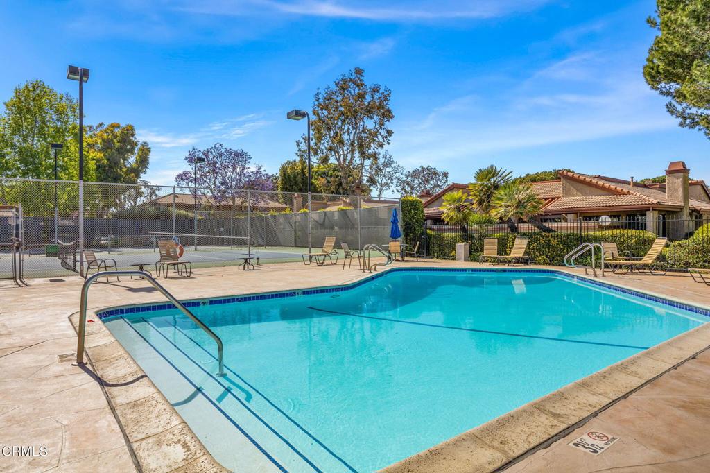 3712 Via Pacifica Walk