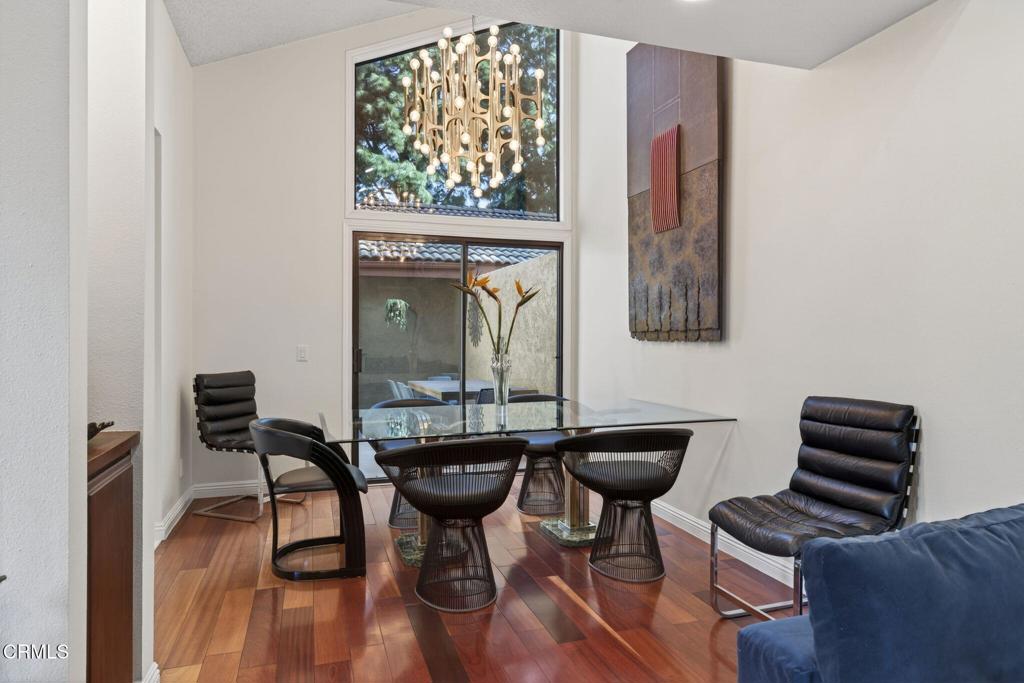 3712 Via Pacifica Walk