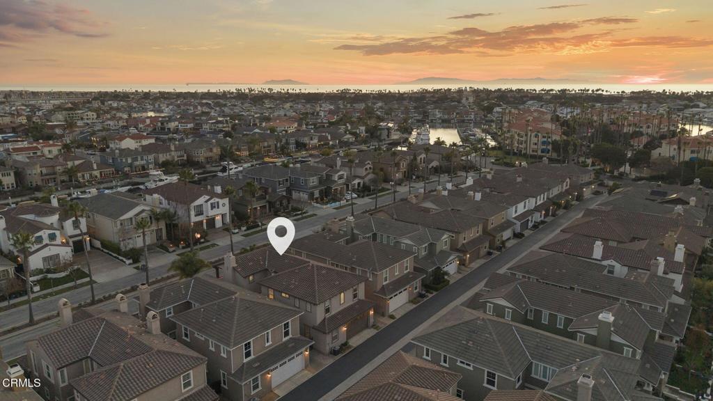 4045 Harbour Island Lane