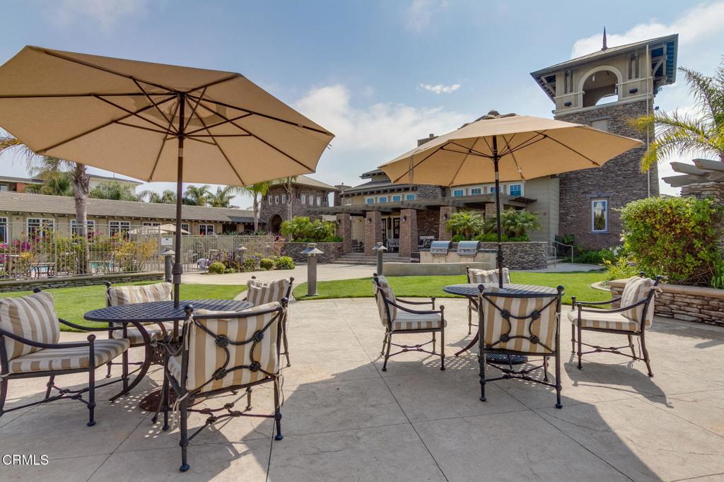 4045 Harbour Island Lane