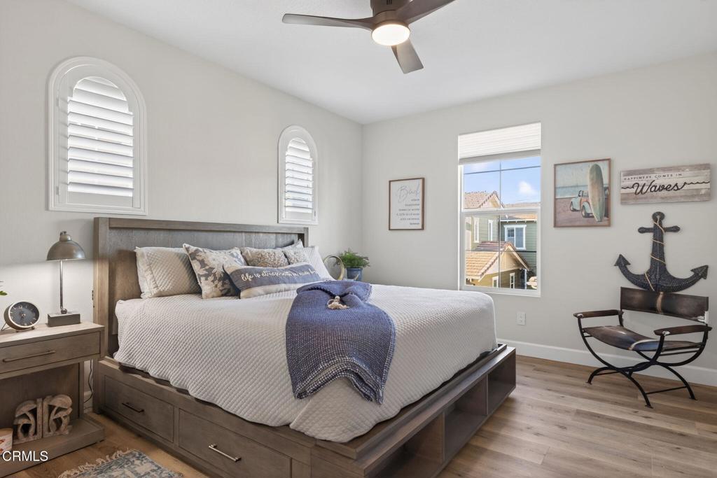 4045 Harbour Island Lane