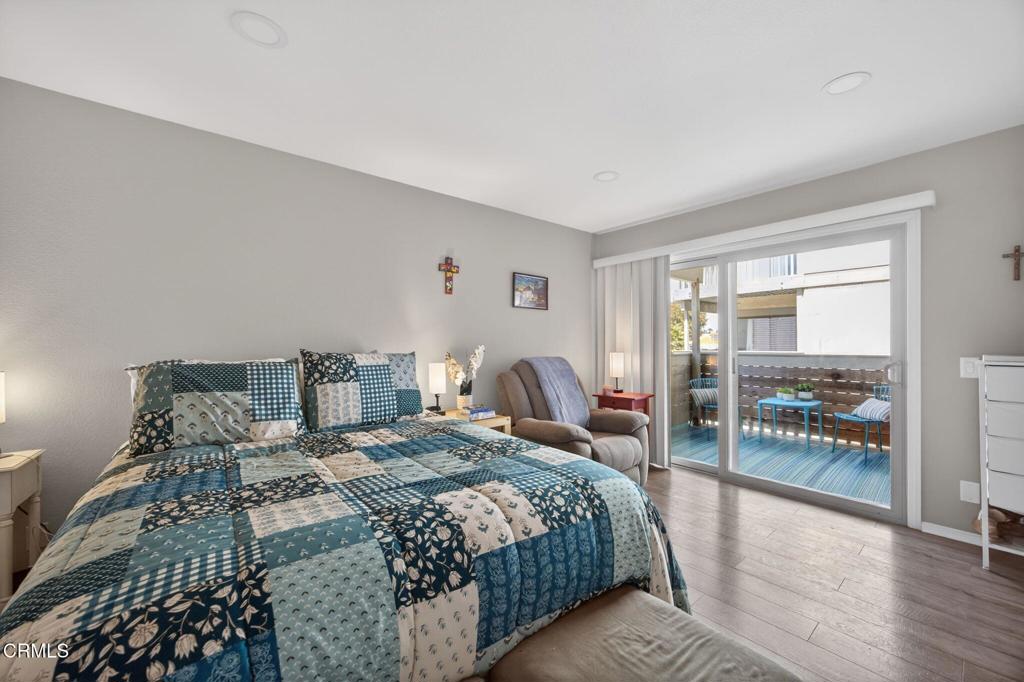 2955 Harbor Boulevard