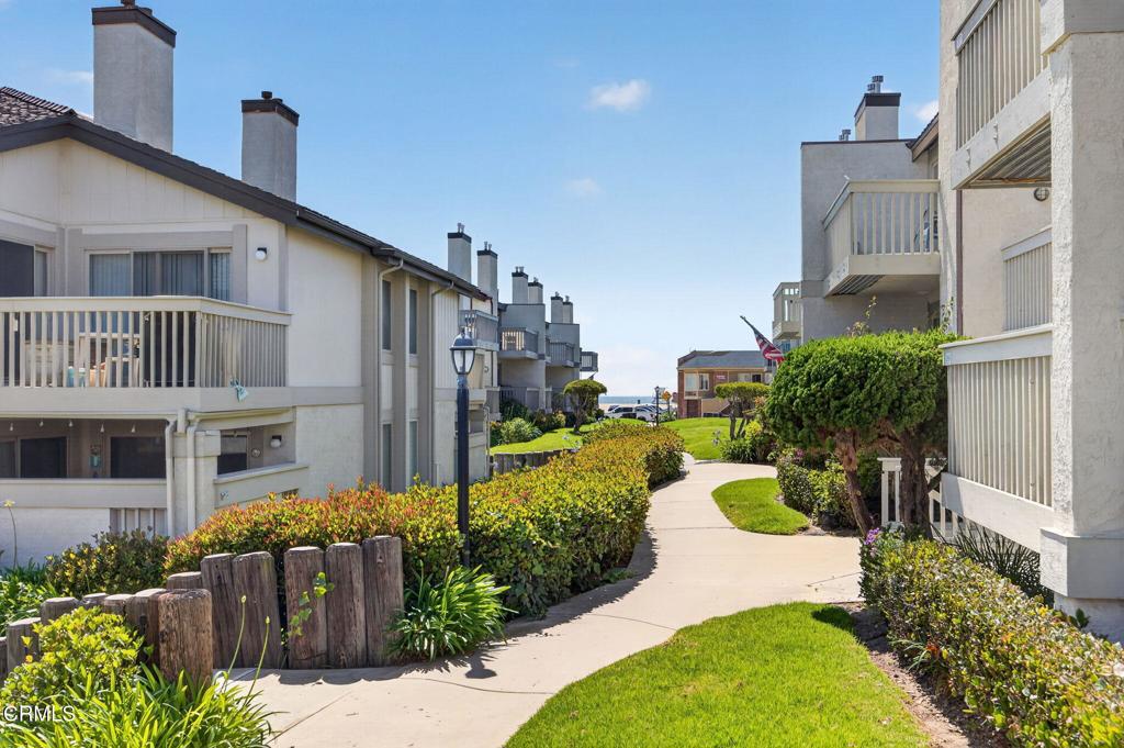 2955 Harbor Boulevard