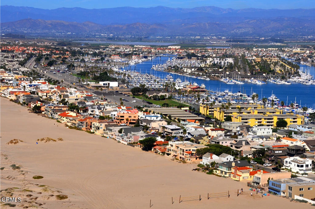 2955 Harbor Boulevard