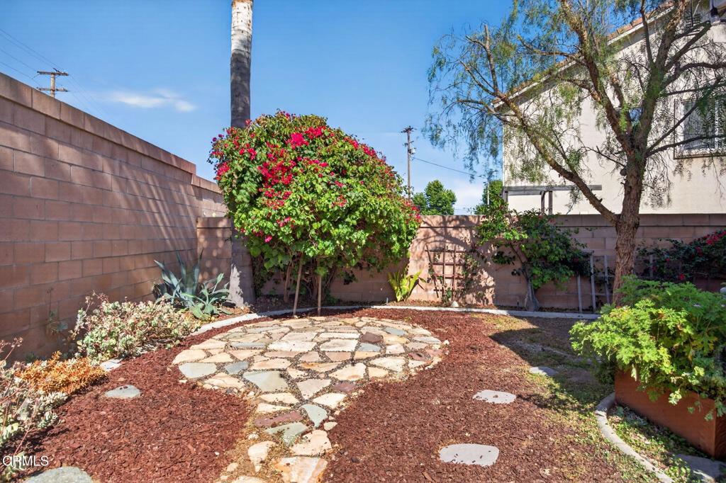424 Roosevelt Court