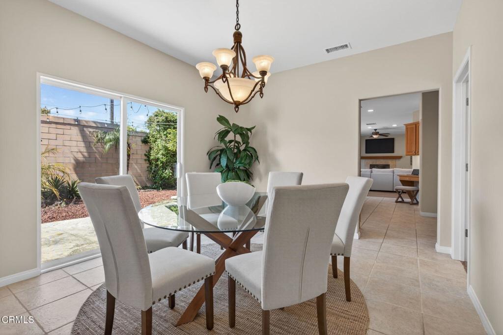 424 Roosevelt Court