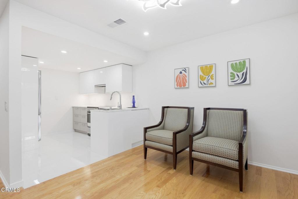 751 Birchpark Circle 102