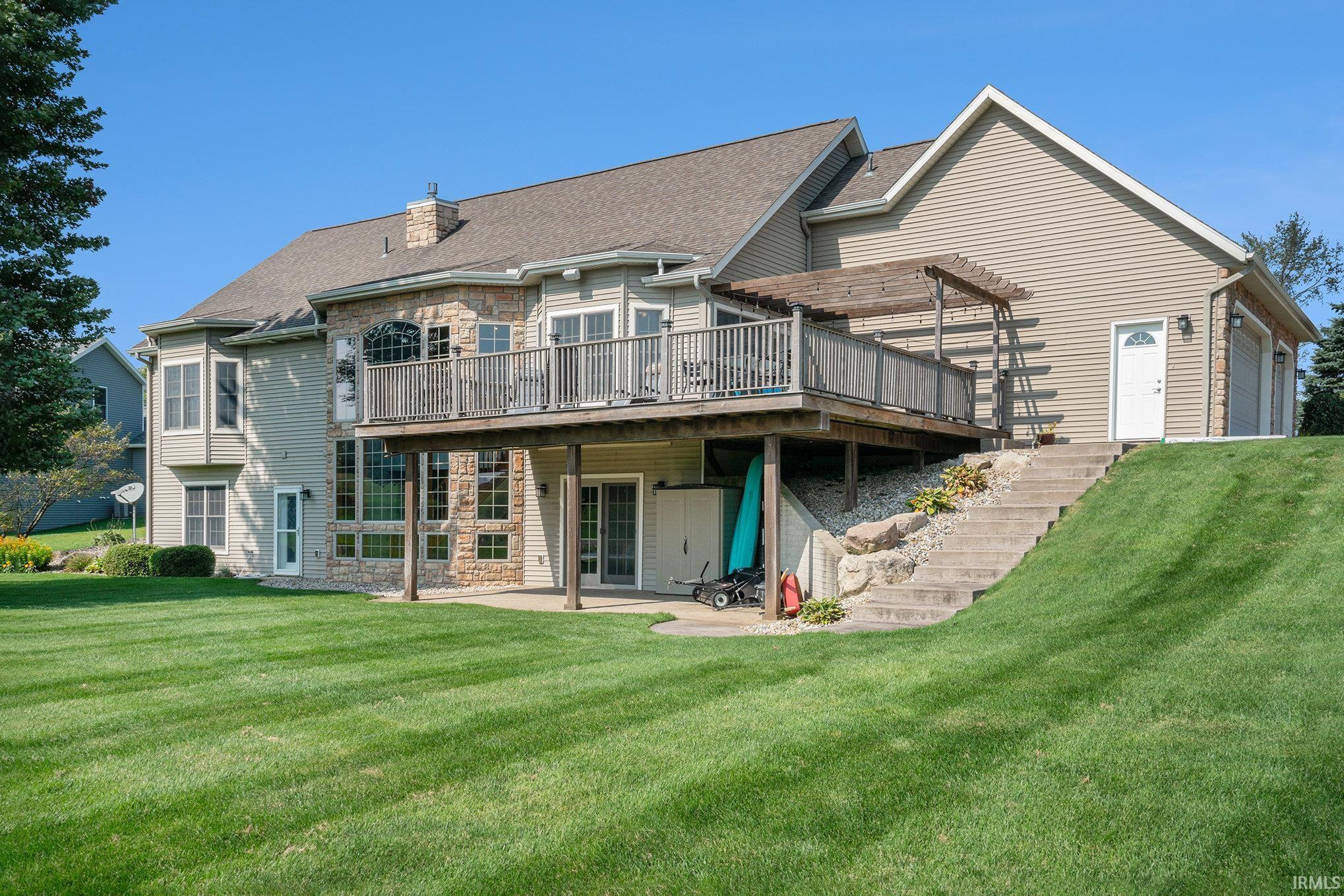 11334 Fishers Pond