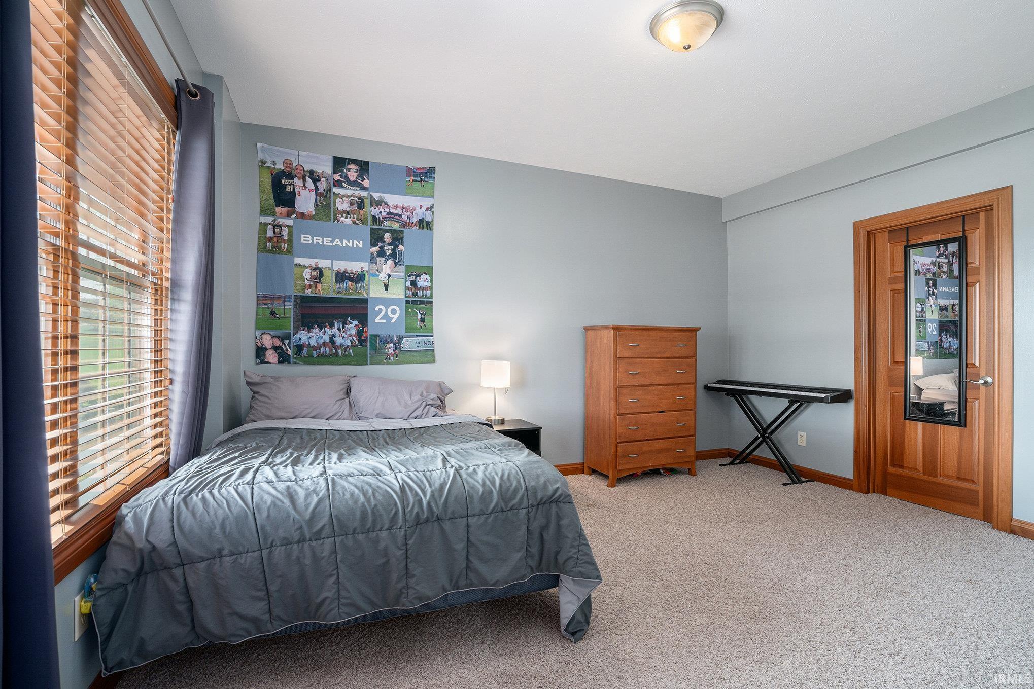 11334 Fishers Pond