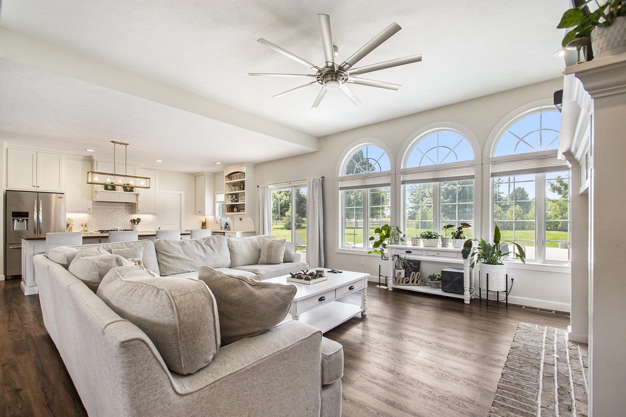 11305 Echo Valley