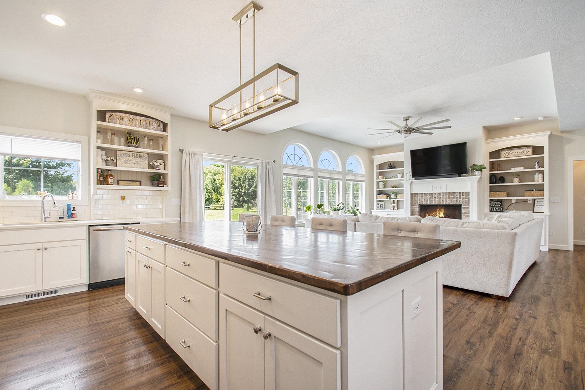 11305 Echo Valley