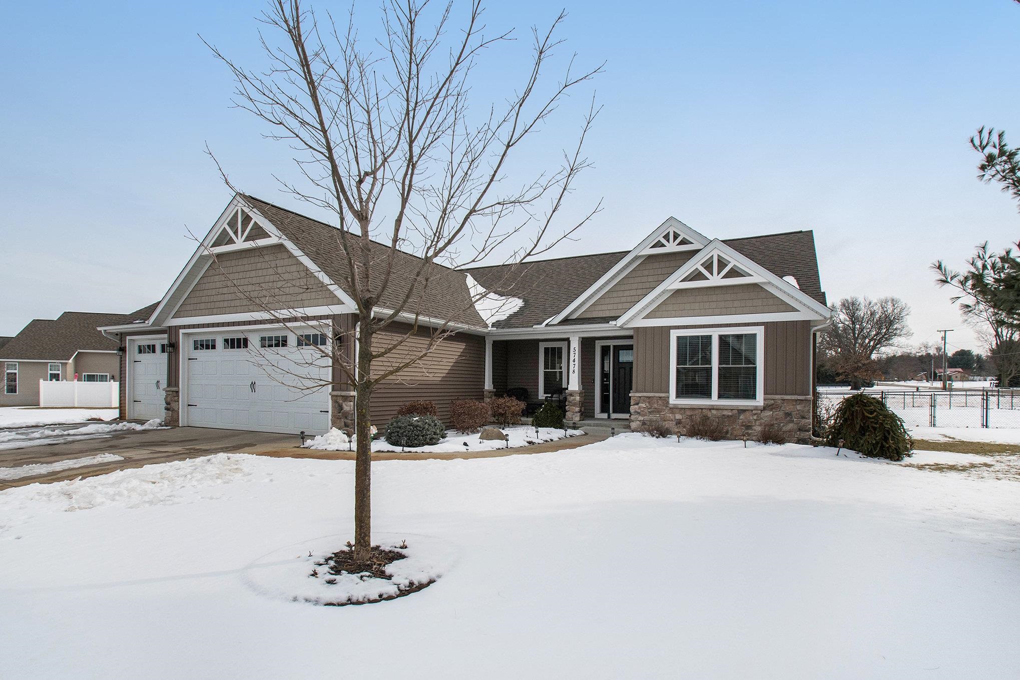 57478 Emerald Chase Lane