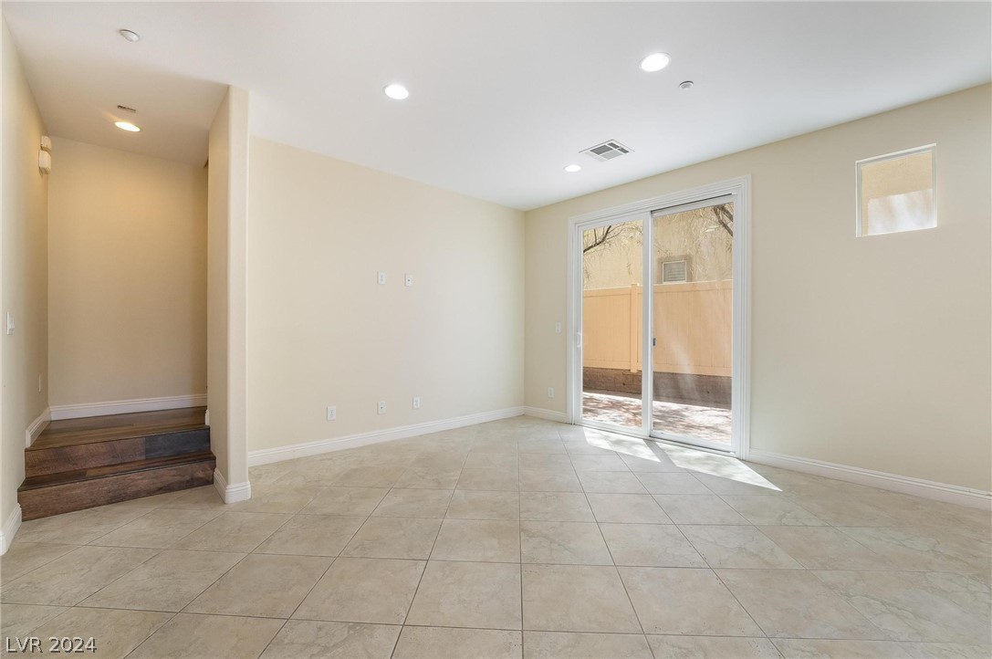 2076 Danzinger Place