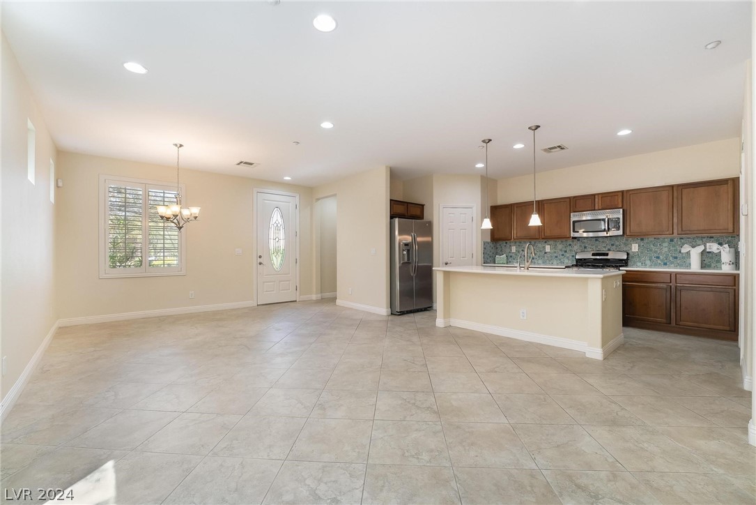 2076 Danzinger Place