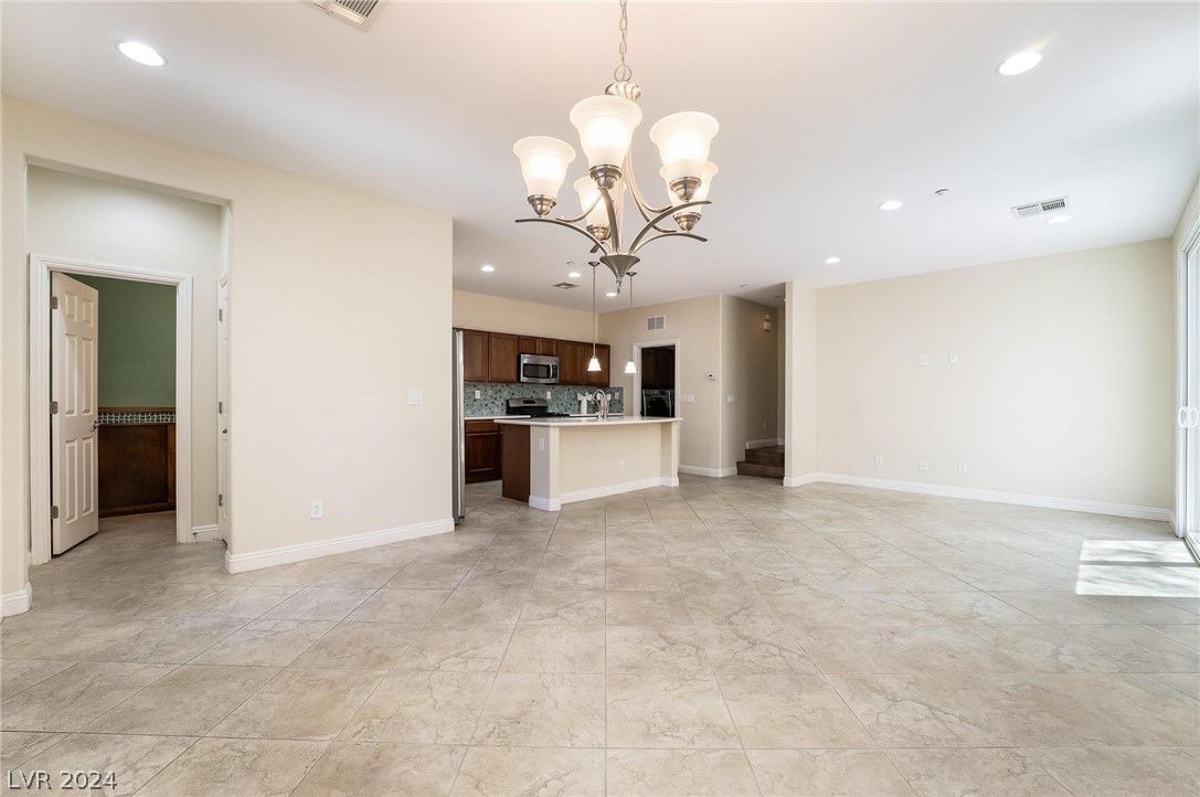 2076 Danzinger Place