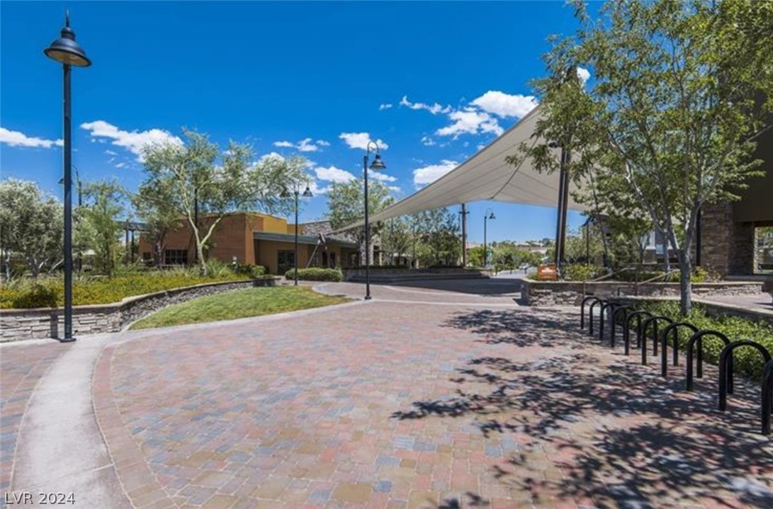 2076 Danzinger Place