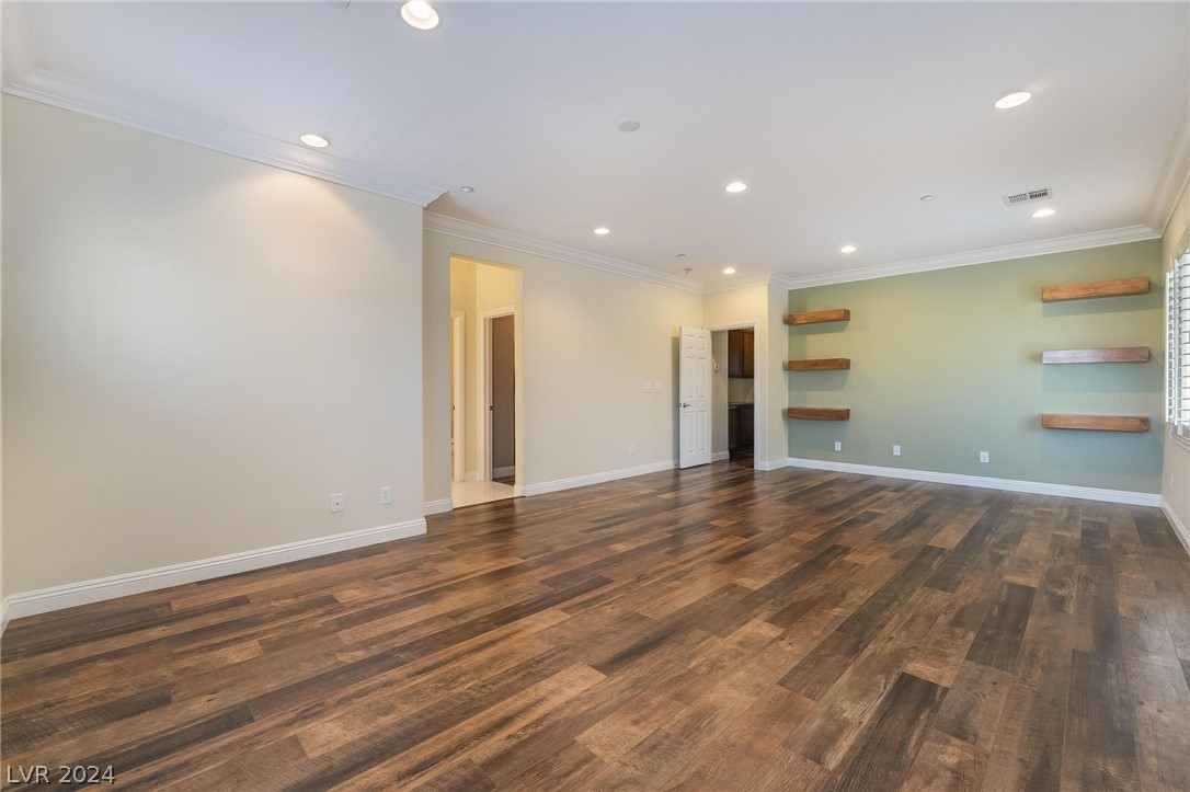 2076 Danzinger Place